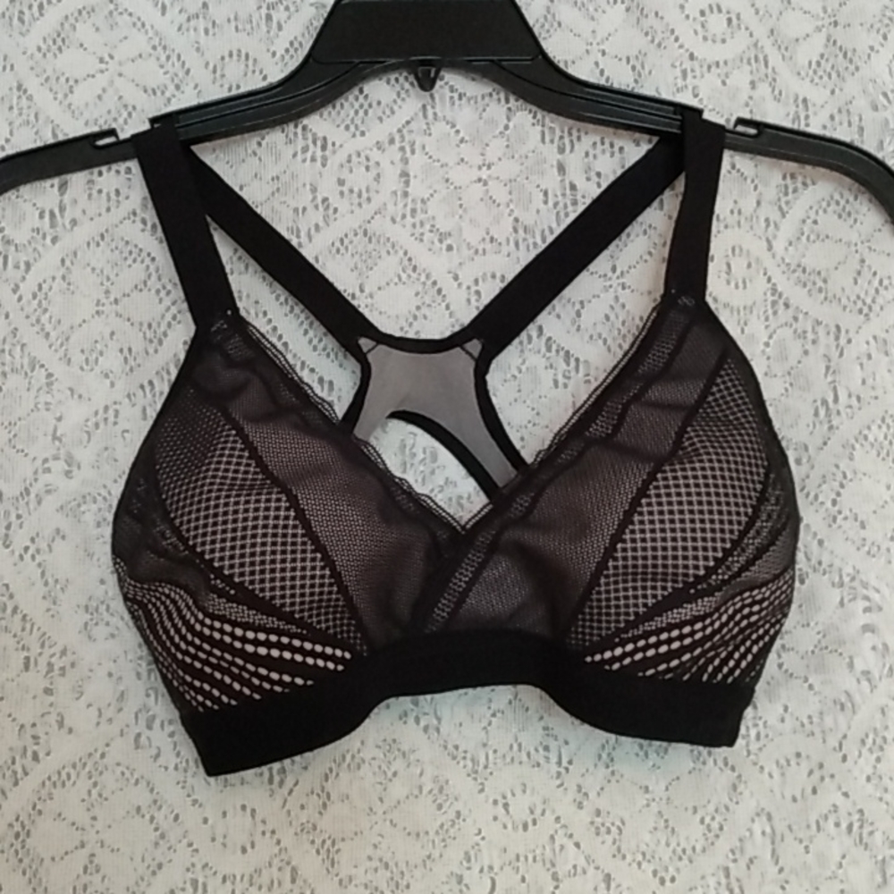 Lululemon Maternity Awake The Lace Bra